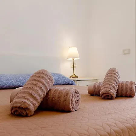 M&m House - 4 Salti Dal Mare Διαμέρισμα Loano